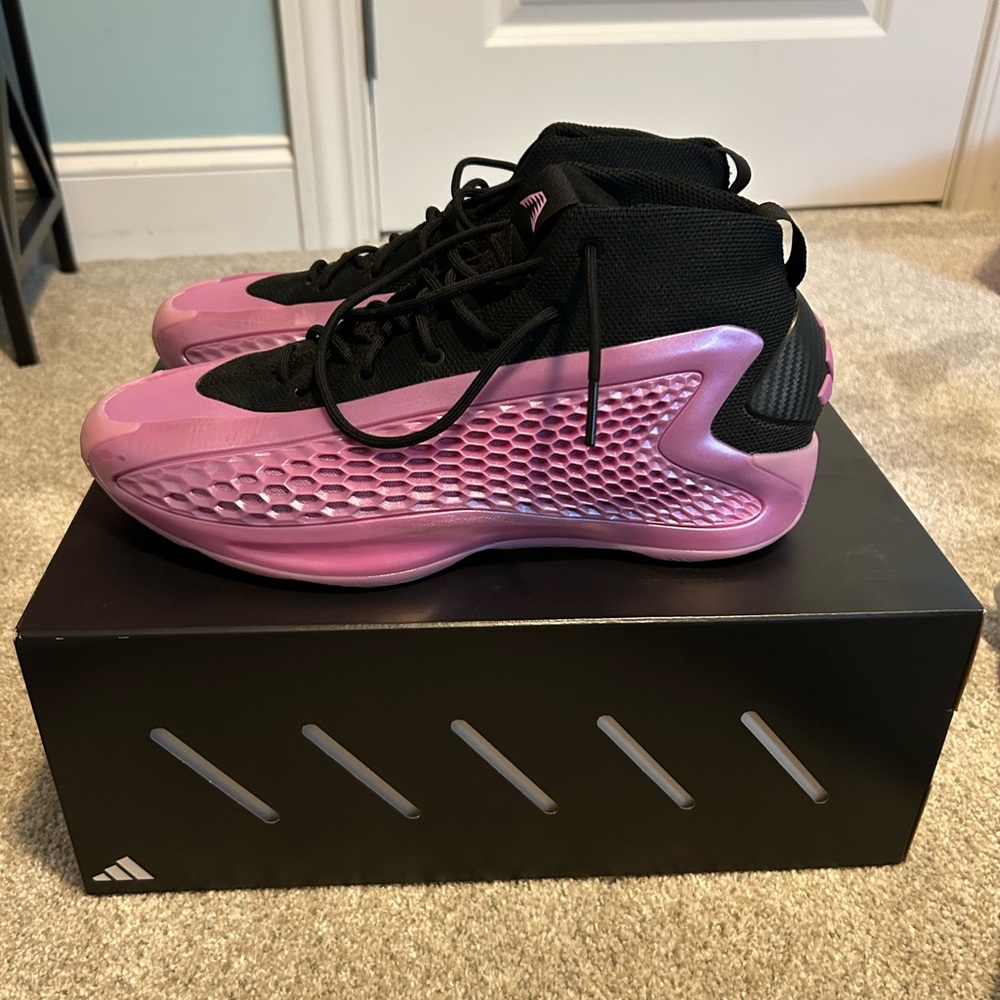 Men’s adidas AE 1